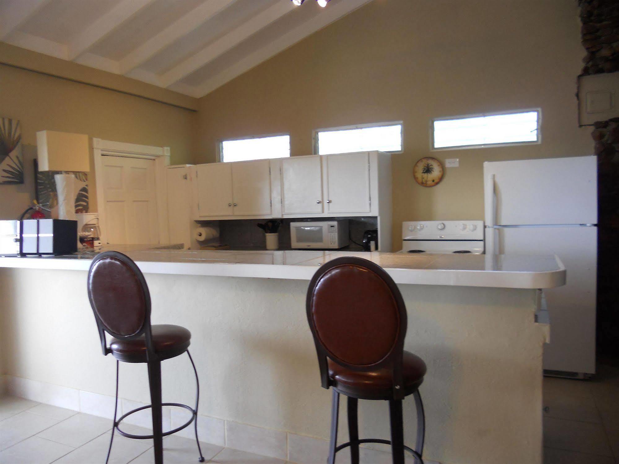 Paradise Cove Ocean Front Villas And Suites Nazareth Екстериор снимка
