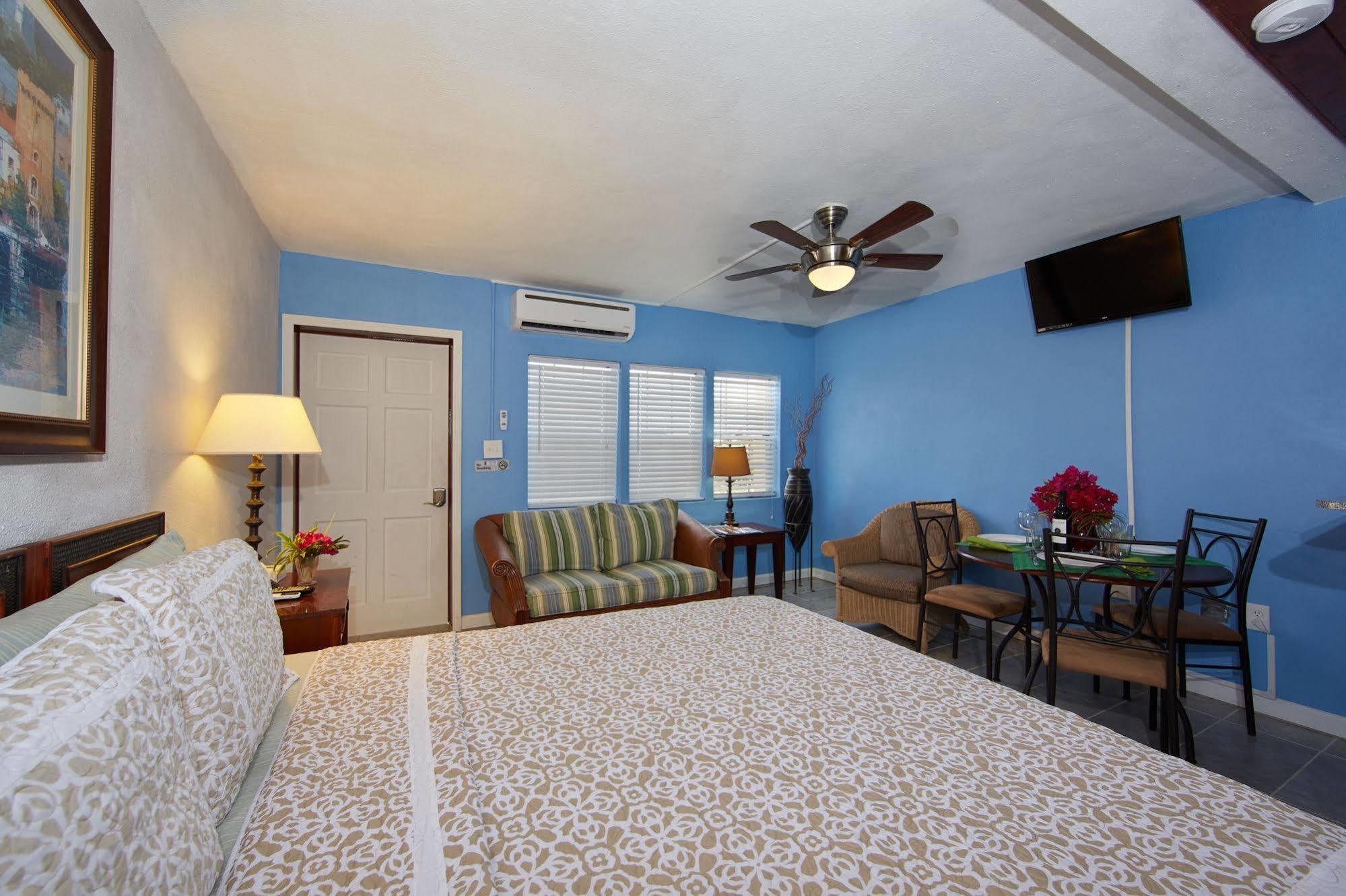 Paradise Cove Ocean Front Villas And Suites Nazareth Екстериор снимка